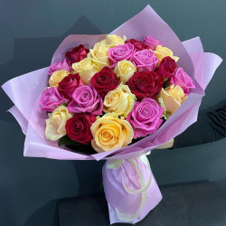 Букет «25 бело-розовых роз»