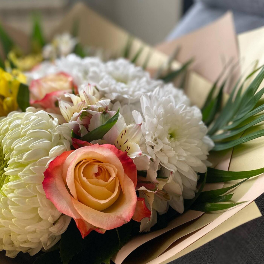 Букет цветов «Букет из георгин и хризантем» - фото 3