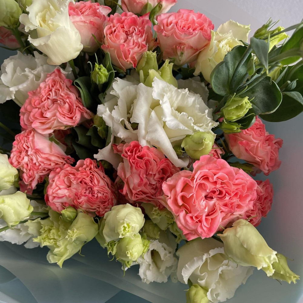 Букет цветов «Нежные пионовидные розы» - фото 2